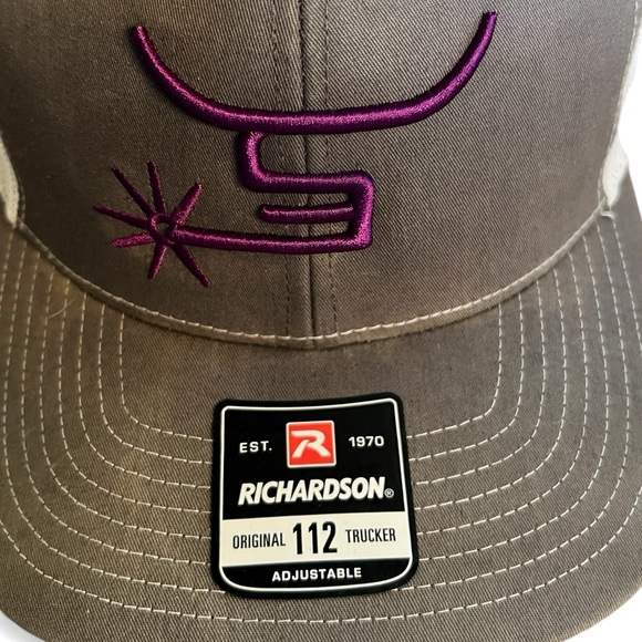 Richardson Original 112 Spin 'Em Rodeo Co Trucker Cap - Picture 3 of 4